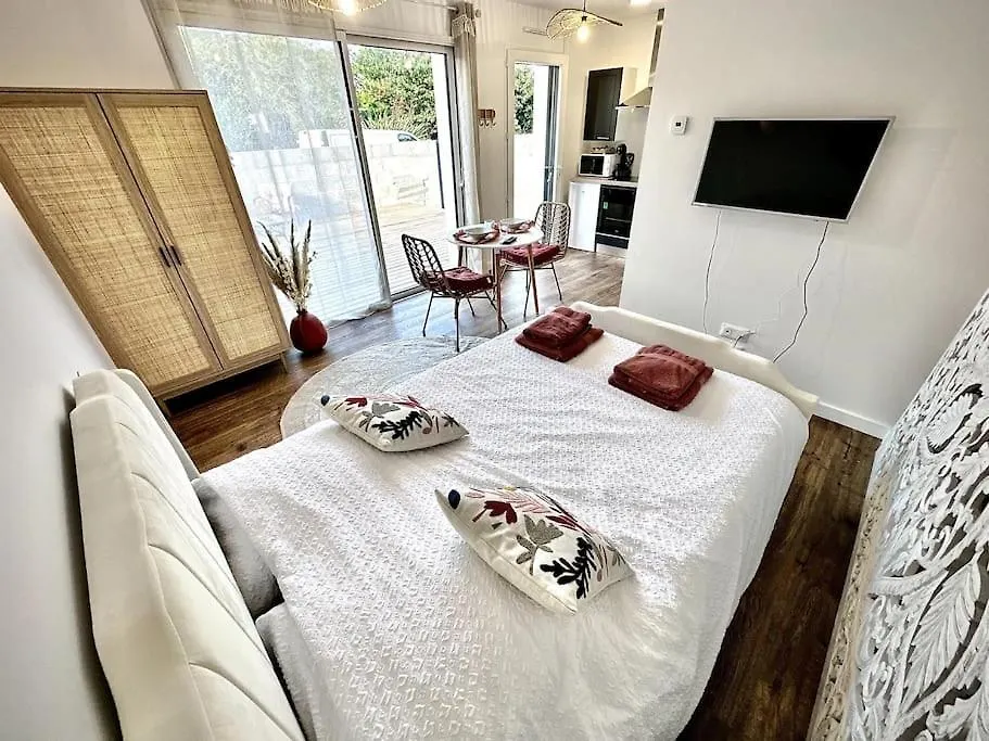 Ty Ne Hue, Charmant Studio Avec Exterieur Clos Et Parking Saint-Avé Apartment